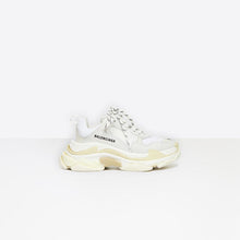 Load image into Gallery viewer, Balenciaga Triple S - Sneaker White