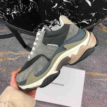 Load image into Gallery viewer, Balenciaga Triple S Sneaker Gray Black